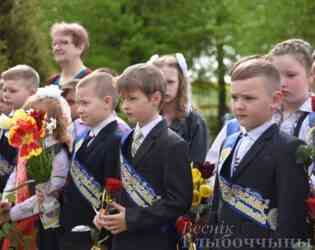 Александр Шубский поздравил с окончанием учебного года учеников и выпускников Плисской школы